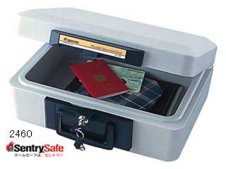 【クリックで詳細表示】Sentry Safe 2460 ポータブル耐火保管庫(30分耐火) A4サイズ収納可