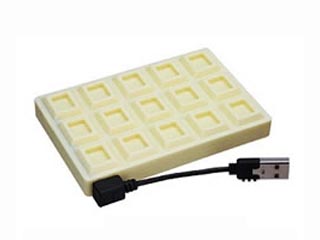 【クリックでお店のこの商品のページへ】センチュリー CRIC25U2WT 裸族の板チョコ/ミルクホワイト