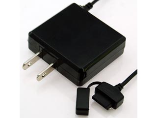 【クリックで詳細表示】RIX/リックス RX-JUA610FBK 携帯電話用AC充電器 240V海外電圧対応 FOMA＆SoftBank ブラック