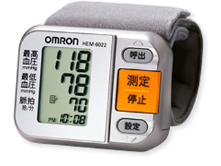 【クリックでお店のこの商品のページへ】OMRON HEM-6022 オムロンデジタル自動血圧計