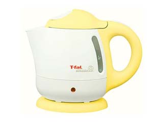 【クリックでお店のこの商品のページへ】T-FAL/ティファール 【新生活特価！】BF203822 ニューヴィテスプラス 電気ケトル【1.0L】(ミモザ)