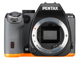 【クリックでお店のこの商品のページへ】PENTAX/ペンタックス 【アウトレット】PENTAX K-S2 ボディ(ブラック×オレンジ) 【送料代引き手数料無料！】 ＜br＞ 【台数限定！早いもの勝ち！】 ＜br＞ 【catokka】