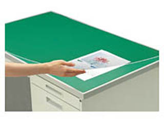 【クリックでお店のこの商品のページへ】KOKUYO/コクヨ マ-148 デスクパット硬質(アクリル製)W(下敷き付き) <br> 納期にお時間がかかる場合があります