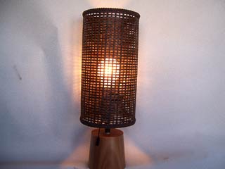 SS-523E �a�����^�C���e���A�X�^���h(�������F)