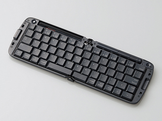 【クリックで詳細表示】ELECOM/エレコム TK-FBP019EBK iPhone/iPad/Mac向けBluetooth(R)折りたたみキーボード ブラック ＜br＞ 【elegirls】