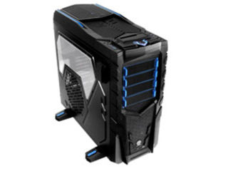 【クリックでお店のこの商品のページへ】THERMALTAKE 【納期未定】VN300M1W2N Chaser MK-I PCケース