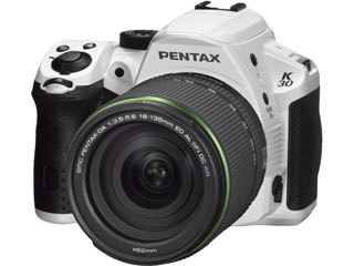 【クリックで詳細表示】PENTAX/ペンタックス K-30 18-135レンズキット(シルキーホワイト)※受注生産の為キャンセル不可 ＜br＞ 納期受注日より最短2週間