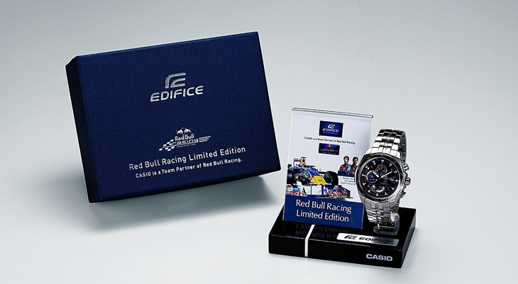 CASIO EDIFICE EF-565RBJ-1AJF RedBull 稼働品 Casio EDIFICE EF-565RBJ-1AJF Red Bull Racing Limited Edition
