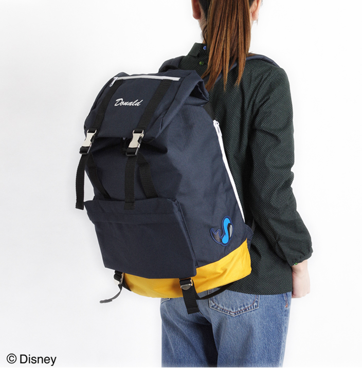 廃盤 キャラクターモチーフ フラップ付きリュック ブラック レッド ミニー 3864 6900 ムラウチドットコム
