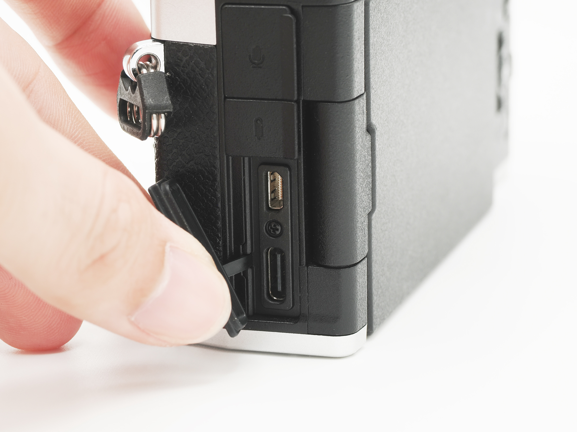 UBS端子がタイプCになりました! UBS端子がタイプCになりました!