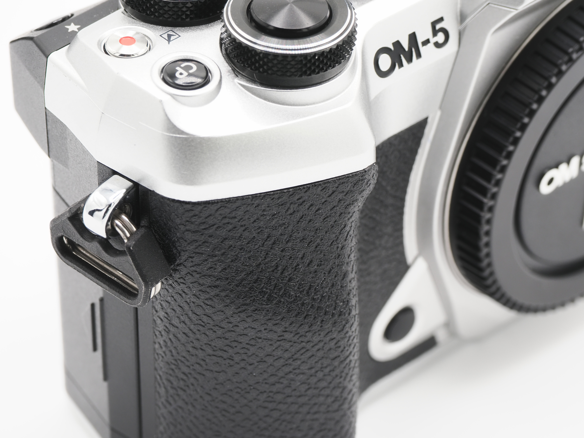 OM-5 Mark II グリップに注目!! OM-5 Mark II グリップに注目!!