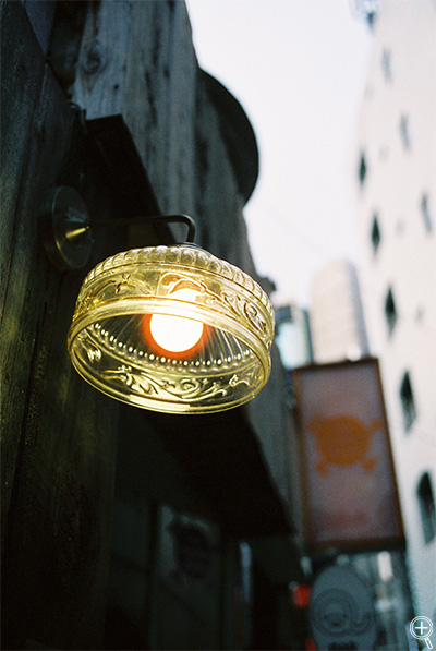 PENTAX SF7@F2.8@CineStill 800T